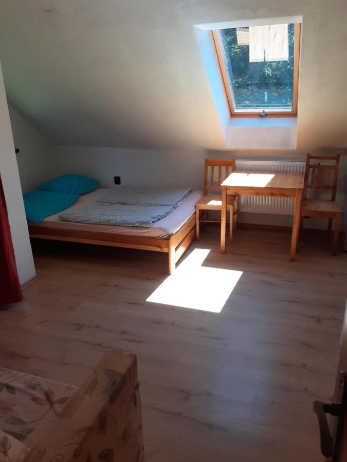Kypruv Mlyn Villa Kninice Bagian luar foto