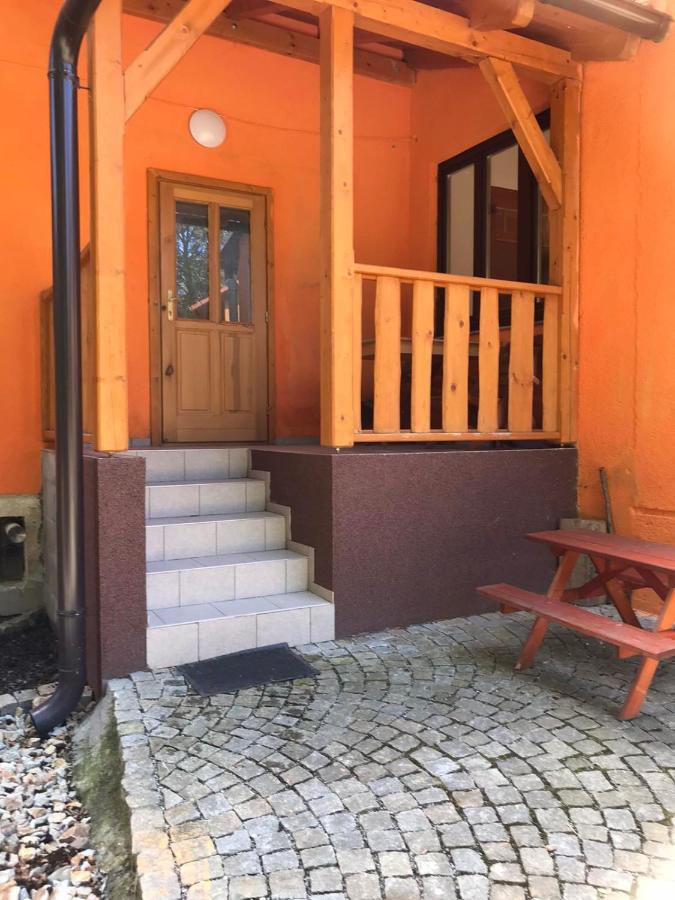Kypruv Mlyn Villa Kninice Bagian luar foto
