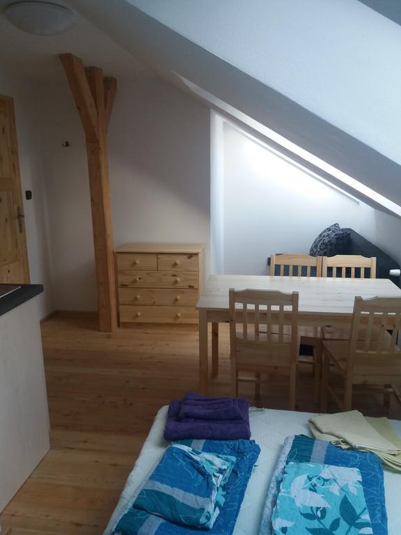 Kypruv Mlyn Villa Kninice Bagian luar foto